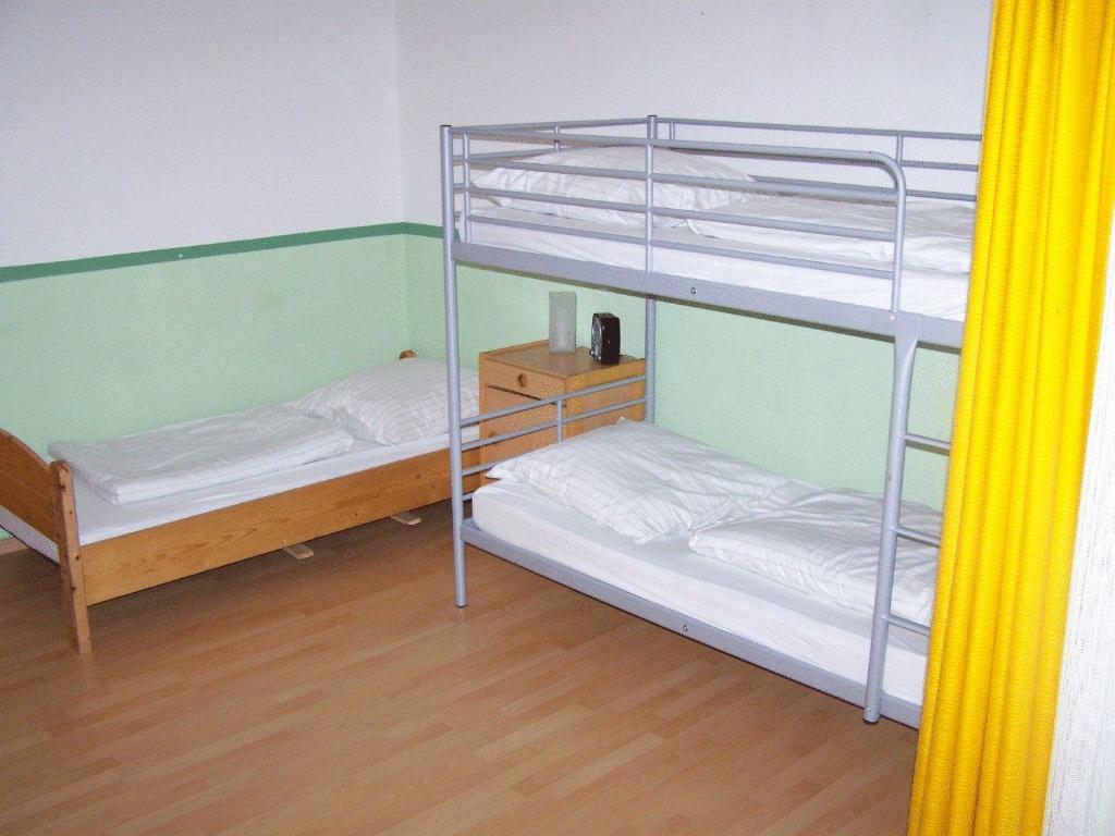 Хостел Internationales Jugendgastehaus Cvjm Вильгельмсхафен Экстерьер фото
